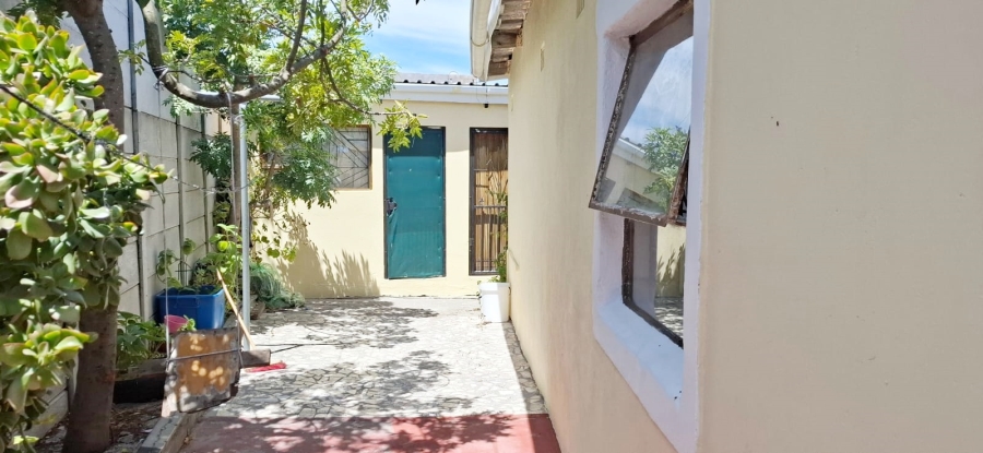 3 Bedroom Property for Sale in Delft South Western Cape
